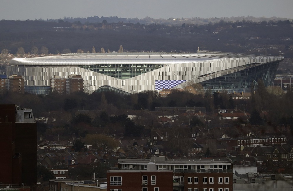 The Oakland Raiders will host the Chicago Bears in the inaugural NFL game at the new Tottenham Hotspur Stadium.